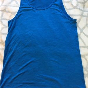 NWOT Lululemon tank